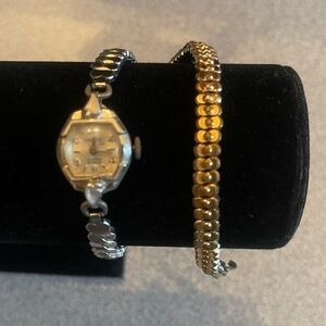 Elegant Vintage Favico "10k RGP Bezel" Watch With Extra Strap